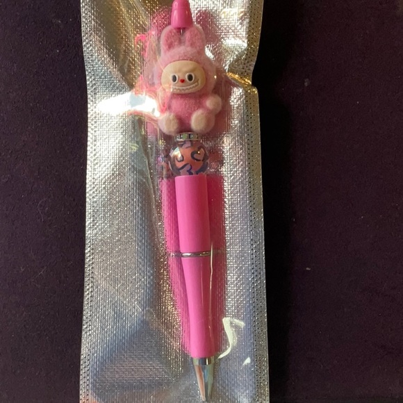 💜🩵💚 LABUBU BEDAZZLED PENS 🩷💛🧡 - Picture 5 of 16